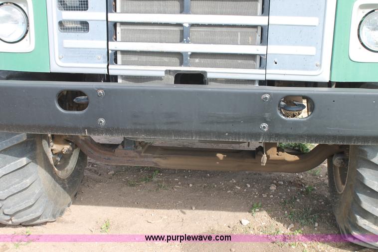 image for item J1410 1984 International fertilizer spreader truck