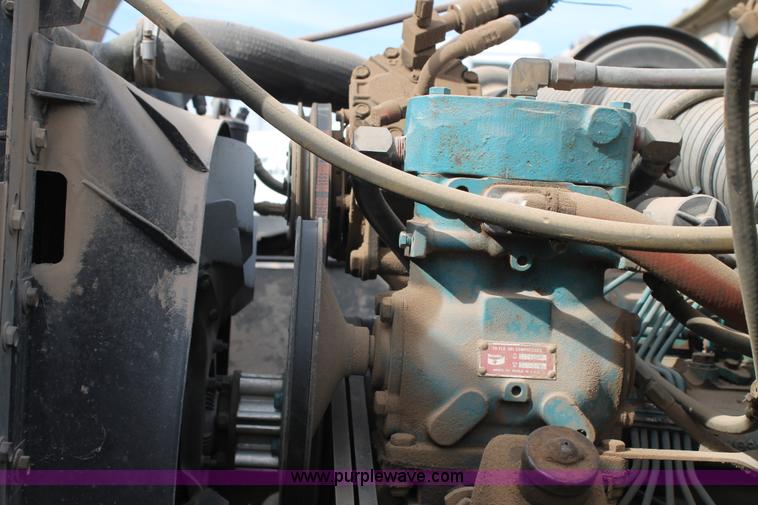 image for item J1410 1984 International fertilizer spreader truck