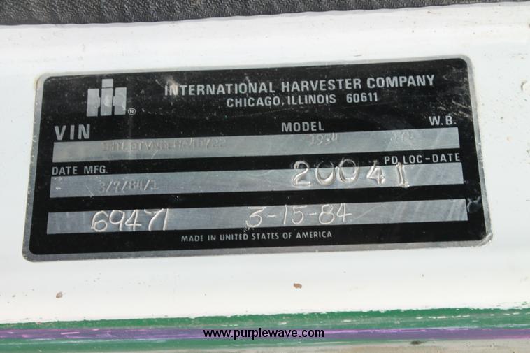 image for item J1410 1984 International fertilizer spreader truck