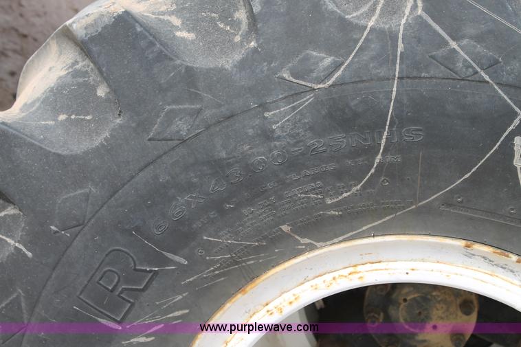 image for item J1411 1992 International 2554 fertilizer spreader truck