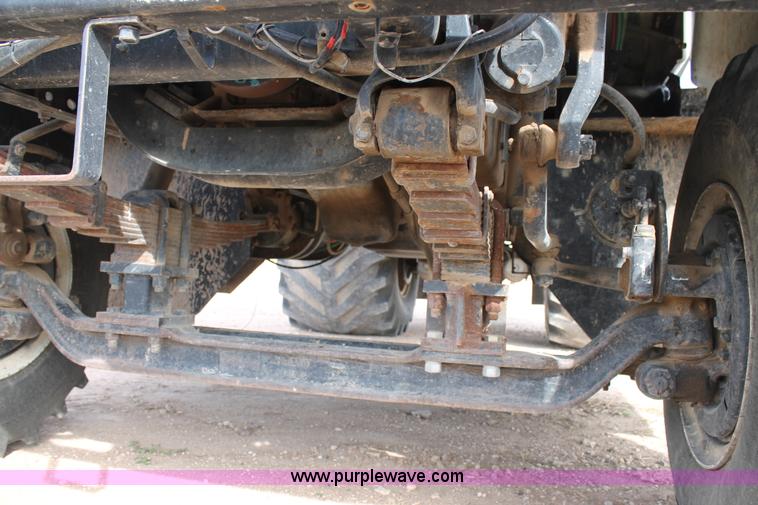 image for item J1411 1992 International 2554 fertilizer spreader truck