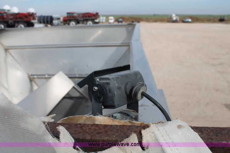 image for item J1411 1992 International 2554 fertilizer spreader truck