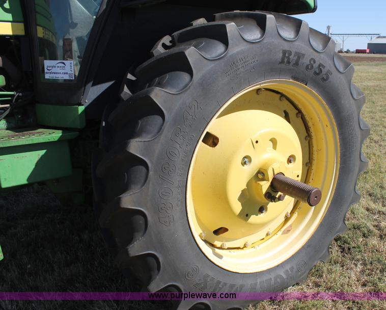 image for item J1414 1988 John Deere 4450 tractor