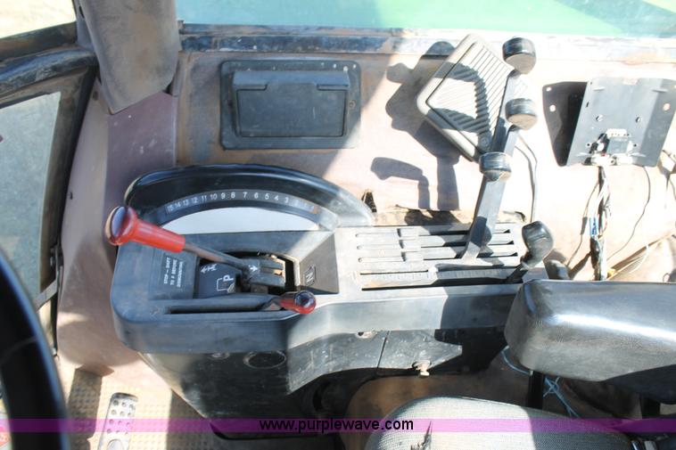 image for item J1414 1988 John Deere 4450 tractor