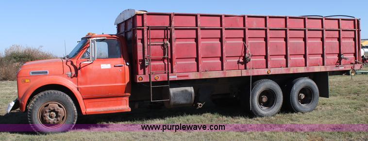 image for item J1417 1968 Chevrolet 60 grain truck