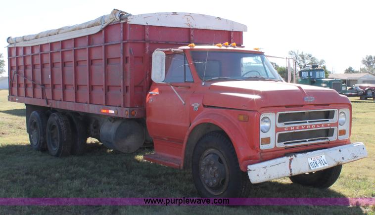 image for item J1417 1968 Chevrolet 60 grain truck