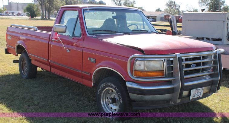 image for item J1422 1995 Ford F150 pickup truck