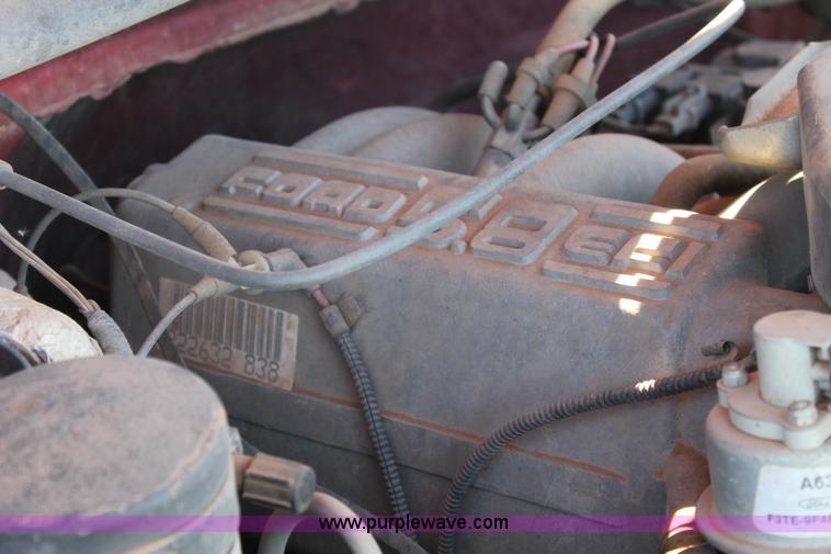 image for item J1422 1995 Ford F150 pickup truck