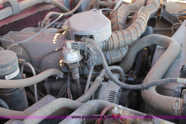 image for item J1422 1995 Ford F150 pickup truck