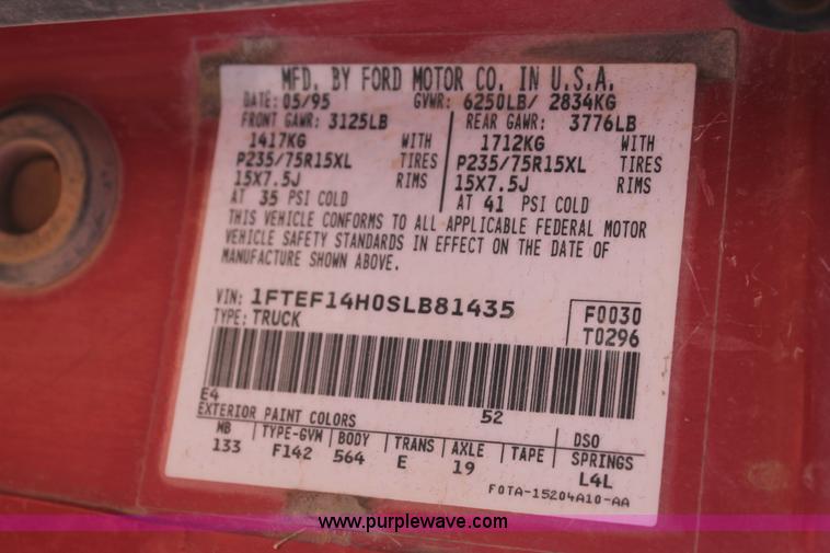 image for item J1422 1995 Ford F150 pickup truck