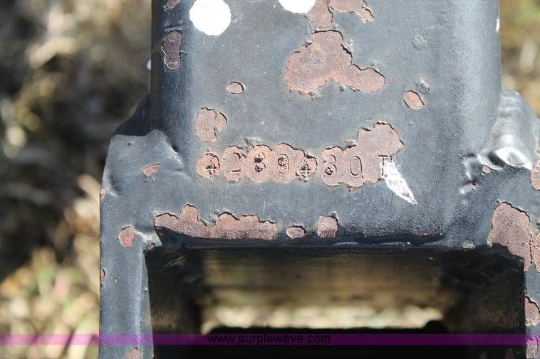 image for item J1424 Header trailer