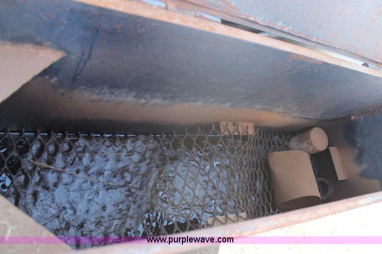 image for item J1427 Shop built oil vac trailer