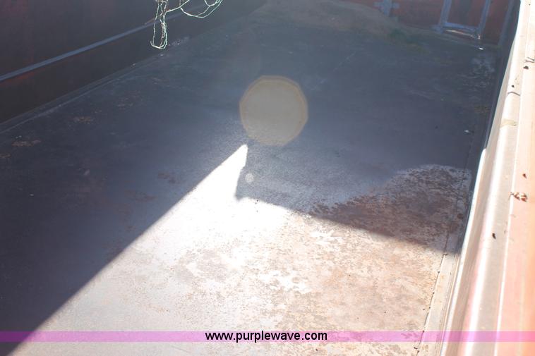 image for item J1428 1976 Ford grain truck