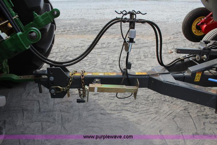 image for item J4303 2015 Sunflower 9413 grain drill