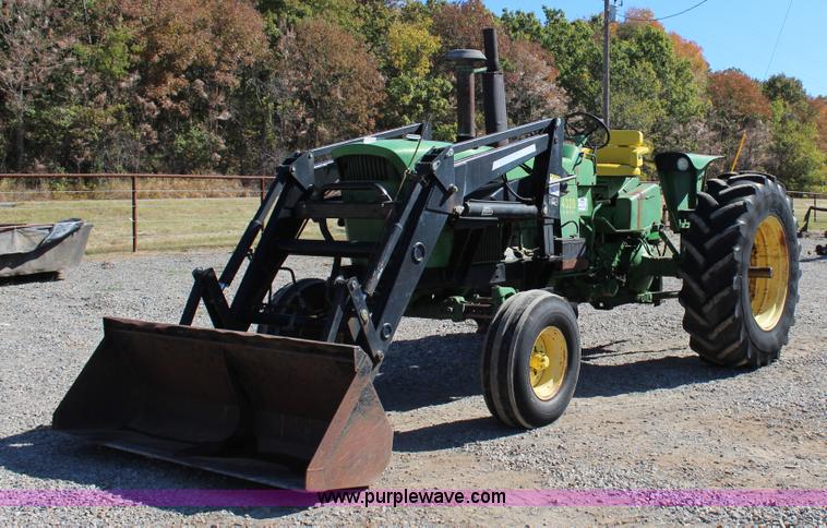 image for item J4321 1972 John Deere 4320 tractor