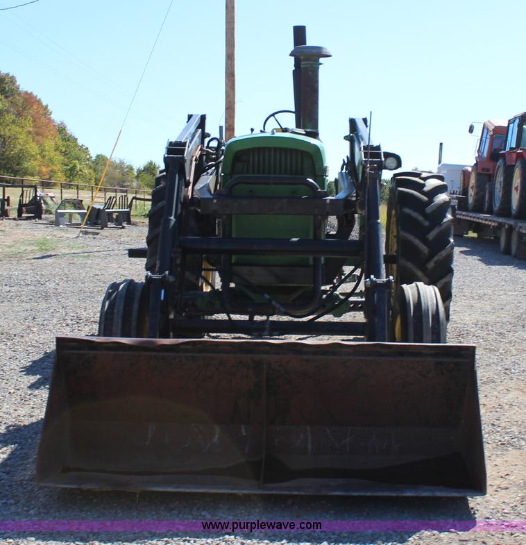 image for item J4321 1972 John Deere 4320 tractor
