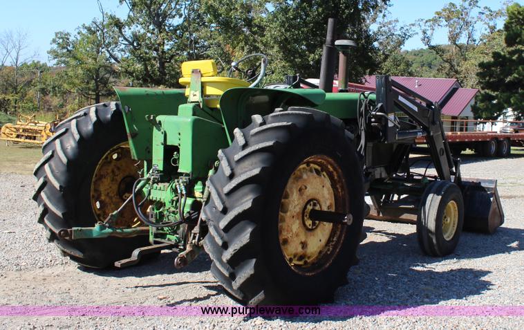 image for item J4321 1972 John Deere 4320 tractor