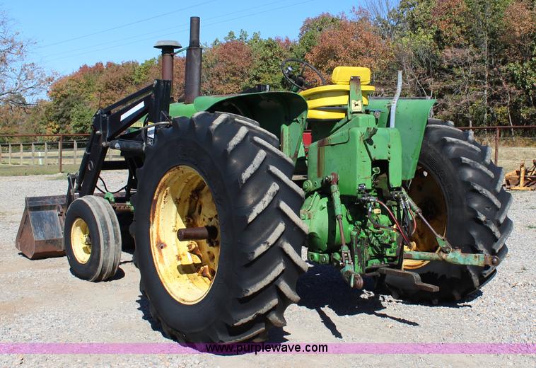 image for item J4321 1972 John Deere 4320 tractor