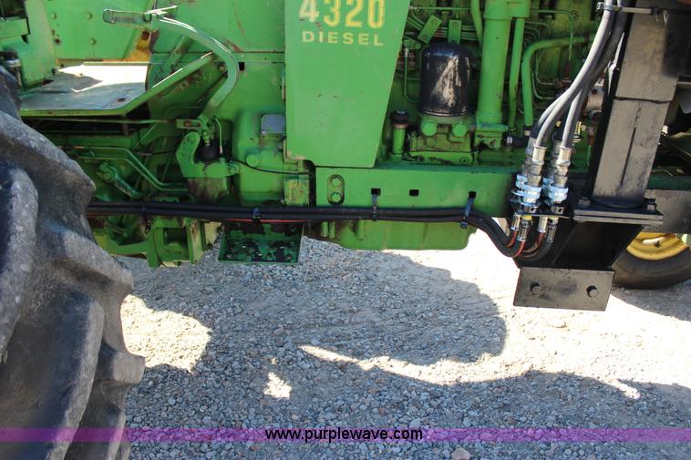 image for item J4321 1972 John Deere 4320 tractor
