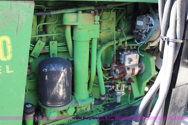 image for item J4321 1972 John Deere 4320 tractor