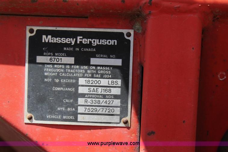 image for item J4322 1975 Massey-Ferguson 1105 tractor