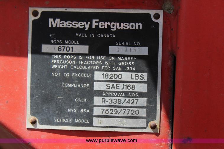 image for item J4322 1975 Massey-Ferguson 1105 tractor