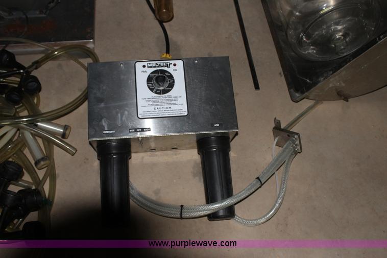 image for item J4413 Assorted milking equipment