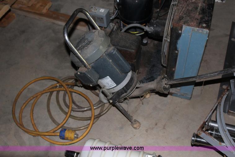 image for item J4413 Assorted milking equipment