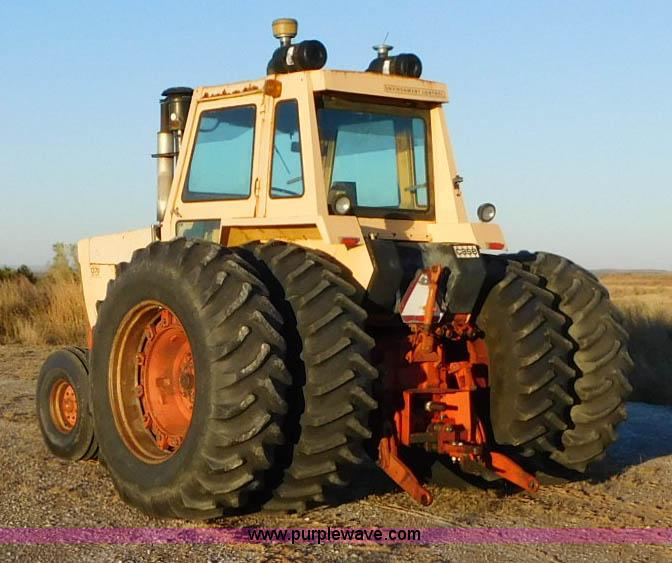 image for item J6845 1973 Case 1370 tractor