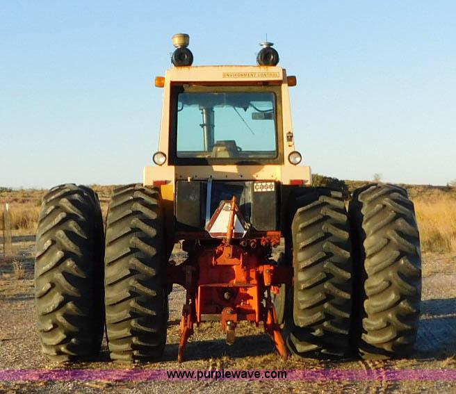 image for item J6845 1973 Case 1370 tractor