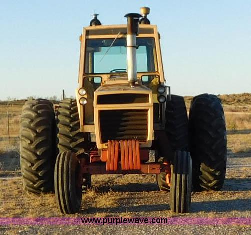 image for item J6845 1973 Case 1370 tractor