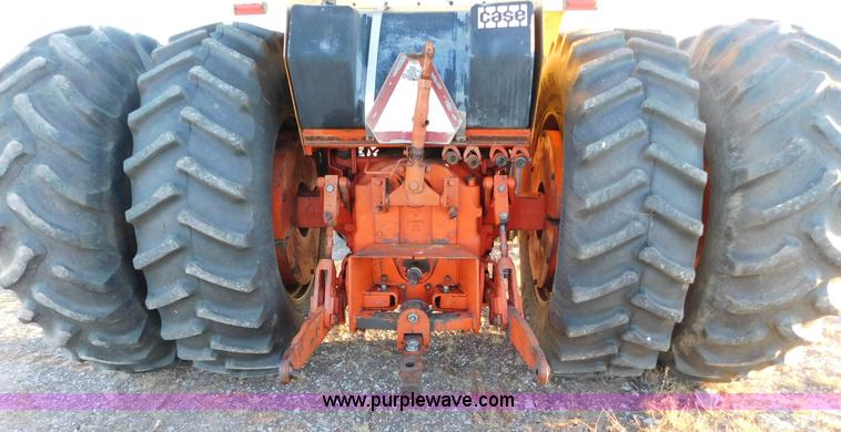 image for item J6845 1973 Case 1370 tractor