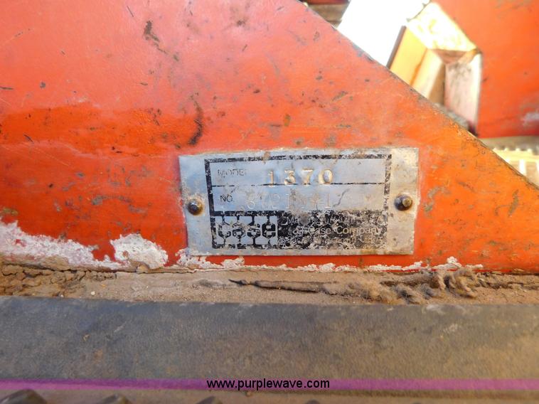 image for item J6845 1973 Case 1370 tractor