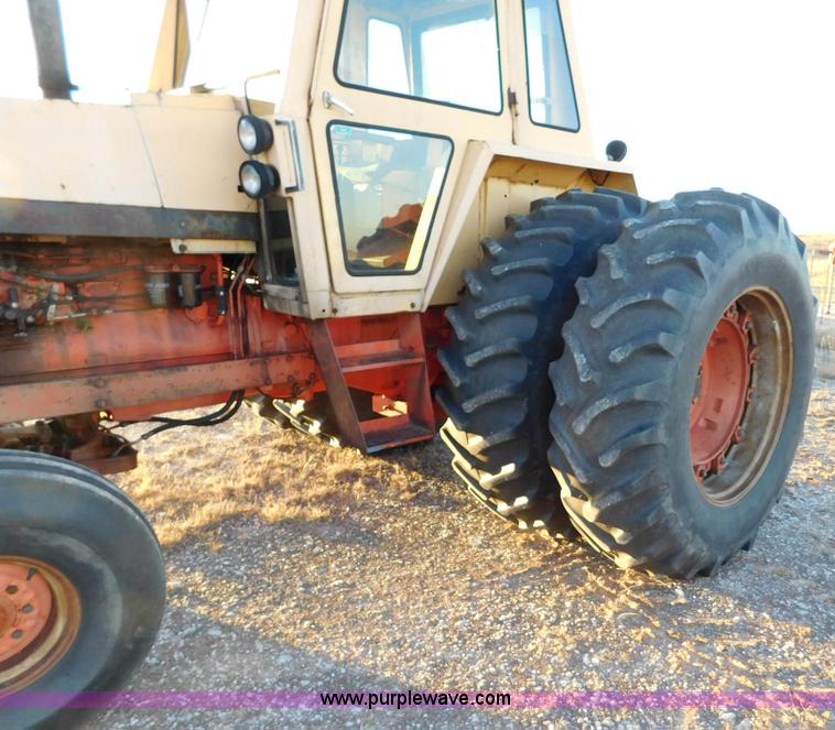 image for item J6845 1973 Case 1370 tractor