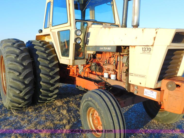 image for item J6845 1973 Case 1370 tractor