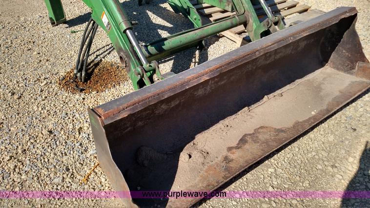 image for item K1225 John Deere 460 loader