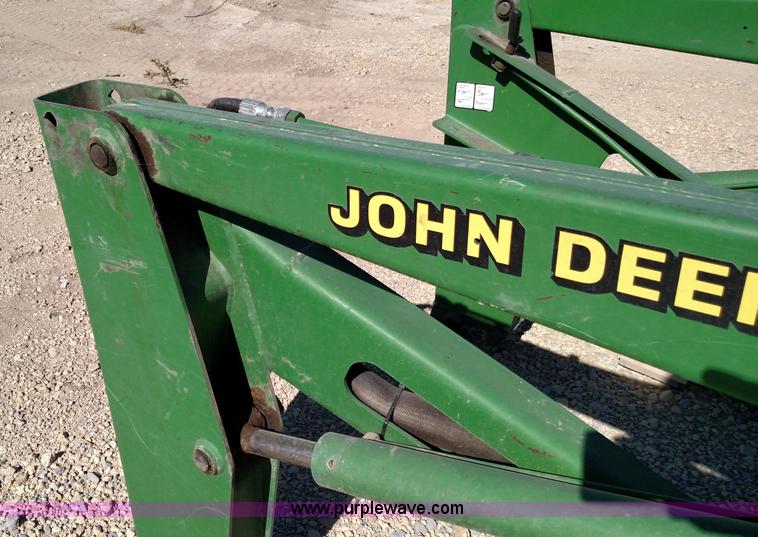 image for item K1225 John Deere 460 loader