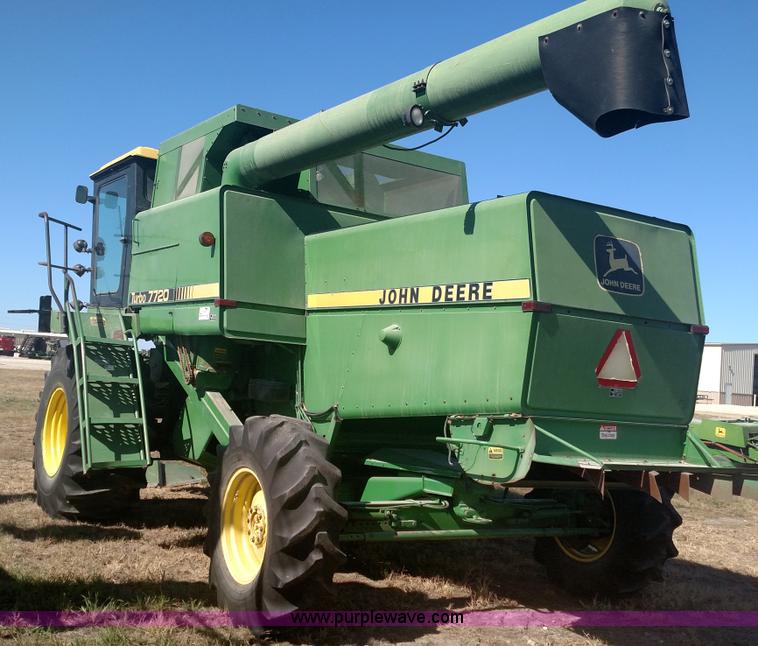 image for item K1230 1983 John Deere 7720 Turbo RWA combine