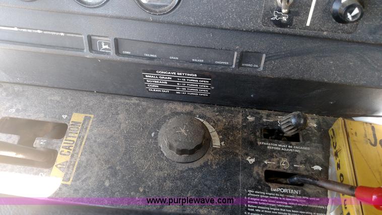 image for item K1230 1983 John Deere 7720 Turbo RWA combine