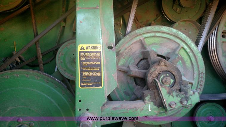 image for item K1230 1983 John Deere 7720 Turbo RWA combine