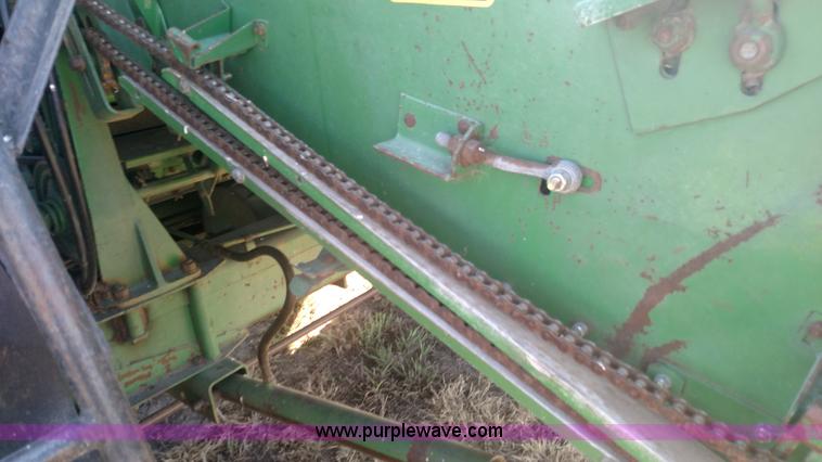 image for item K1230 1983 John Deere 7720 Turbo RWA combine