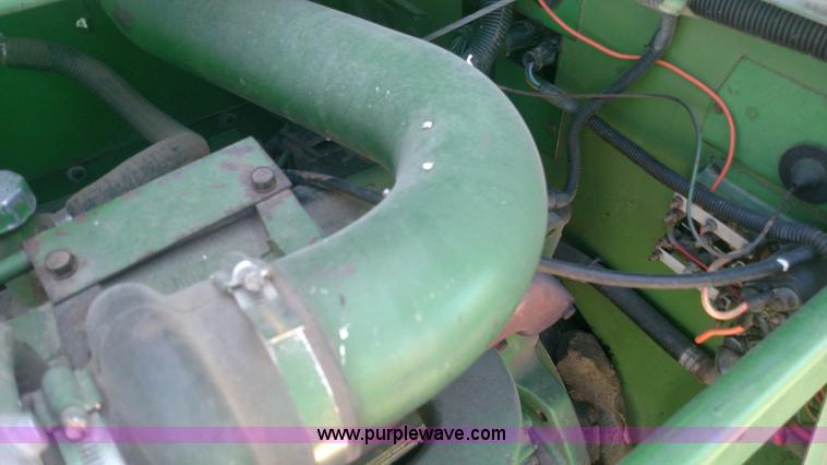 image for item K1230 1983 John Deere 7720 Turbo RWA combine