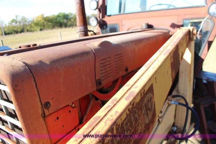 image for item K1241 International Farmall 756 tractor