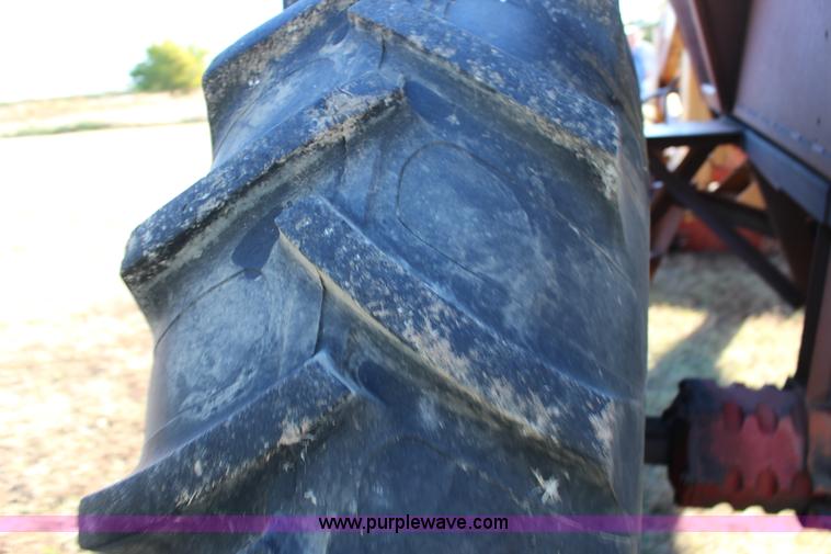 image for item K1241 International Farmall 756 tractor