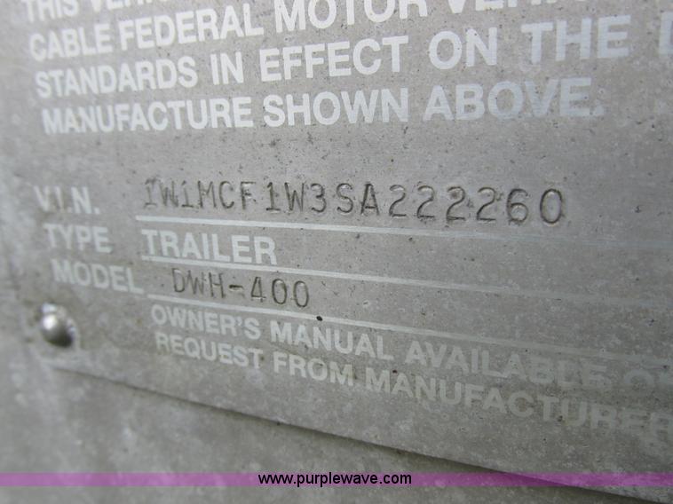 image for item K2222 1995 Wilson DWH400 double hopper bottom grain trailer