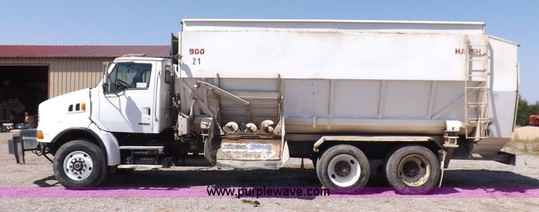 image for item K3879 2005 Sterling LT8500 feed truck