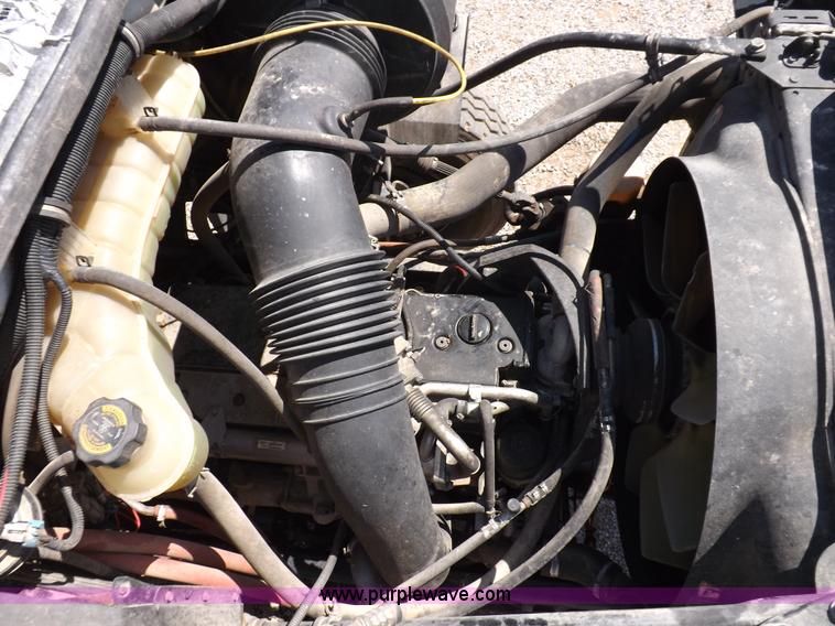 image for item K3879 2005 Sterling LT8500 feed truck