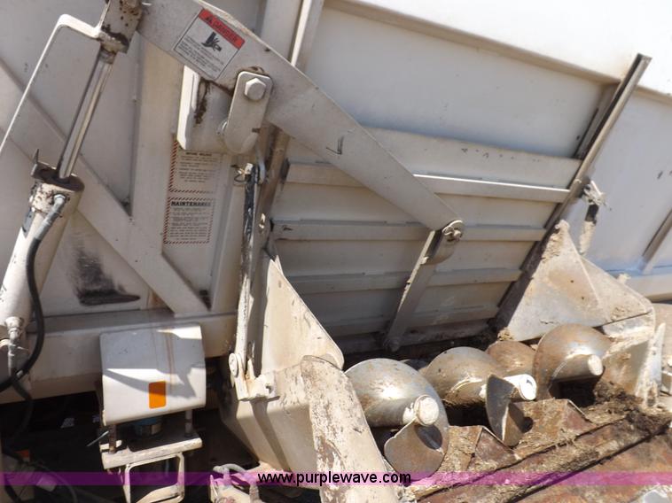 image for item K3879 2005 Sterling LT8500 feed truck