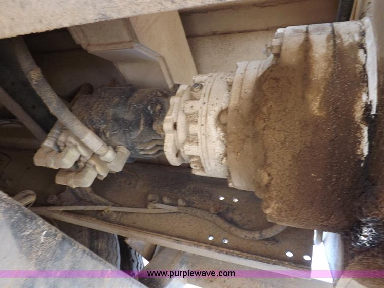 image for item K3879 2005 Sterling LT8500 feed truck