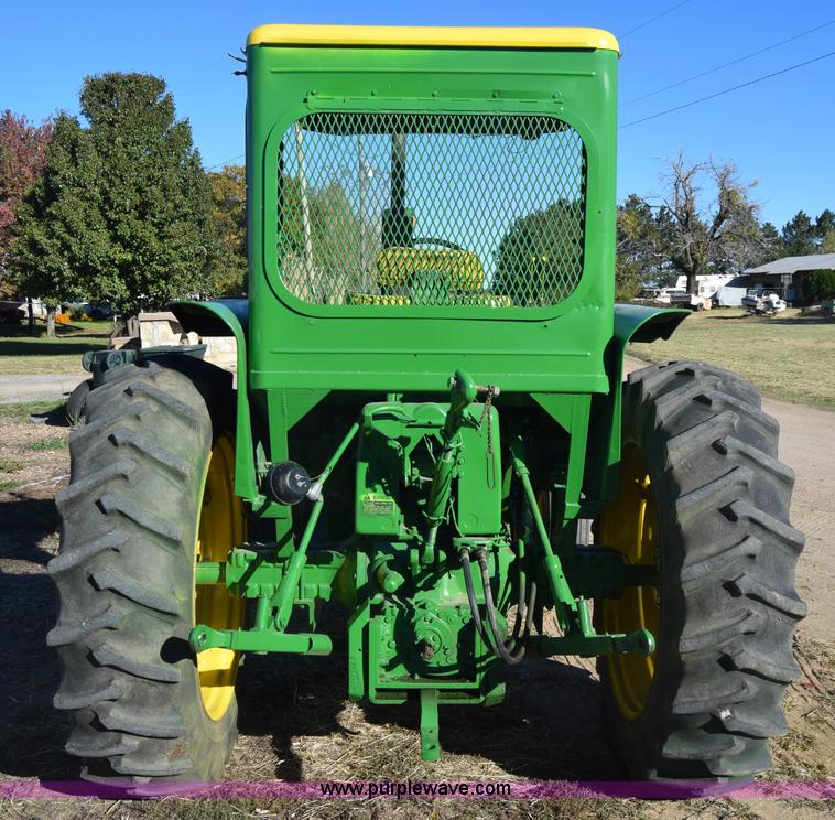 image for item K4787 John Deere 3010 tractor